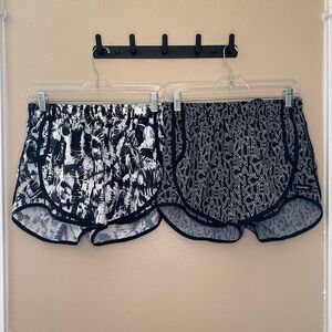 Set of 2 Calvin Klein Women’s Black/White Lined Athletic Shorts Size Small